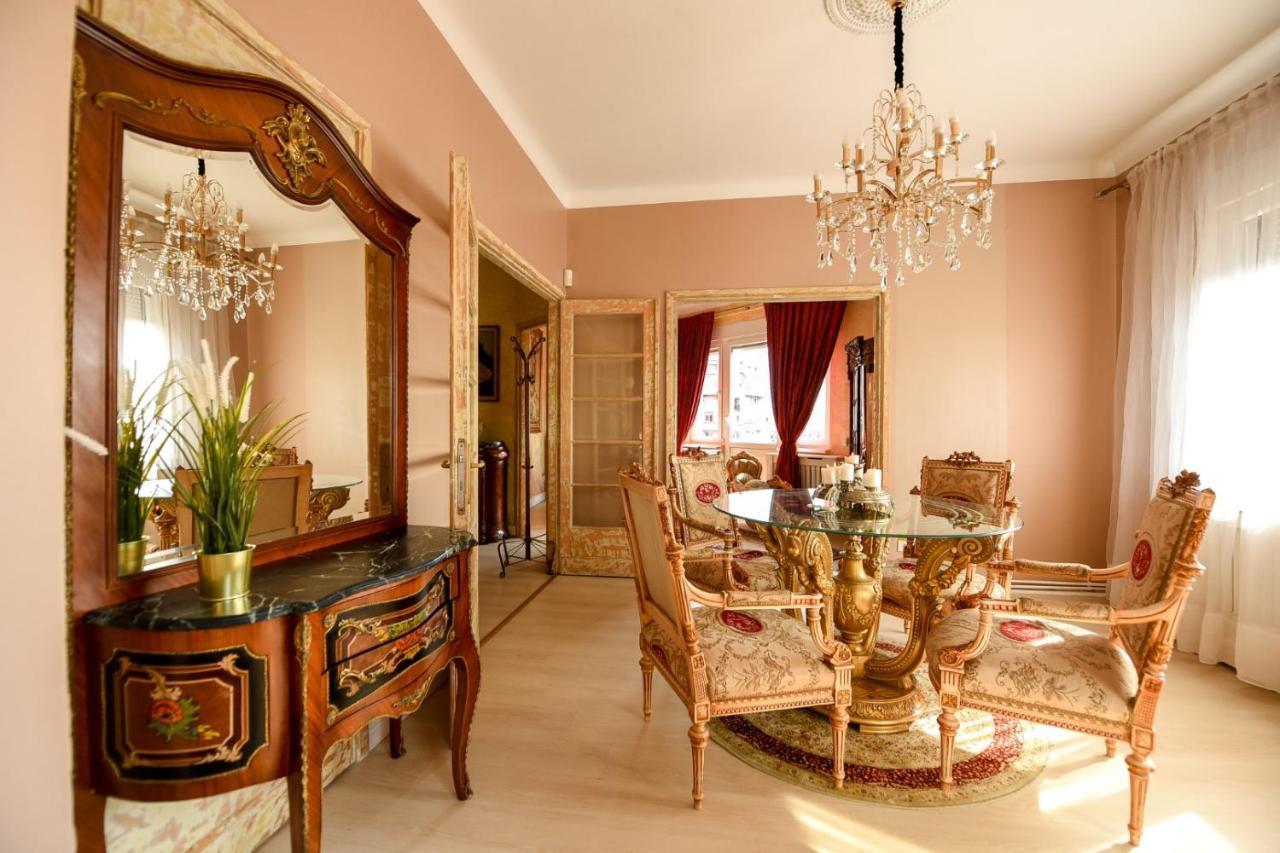 Baroque Splendor: Breathtaking Views & Design Apartment Bucharest Exterior photo